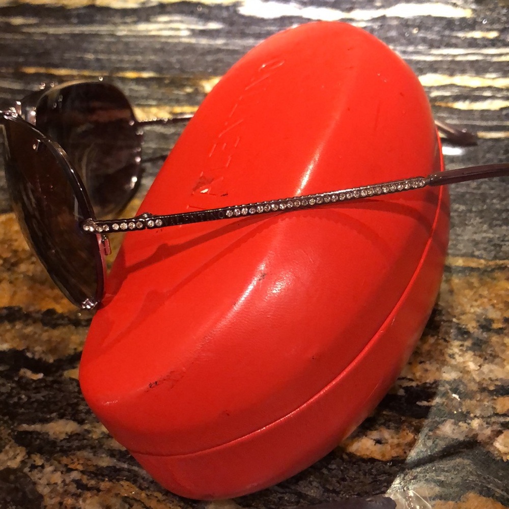 Authentic Valentino Rhinestone Sunglasses - Picture 6 of 8